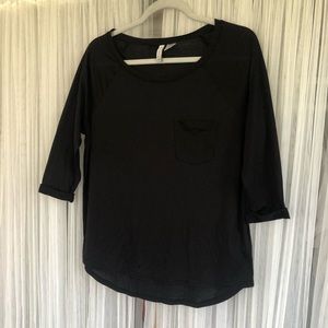 DIVIDED H&M shirt